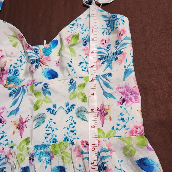 Beautiful long strap Silk dress NWOT - Picture 5 of 14